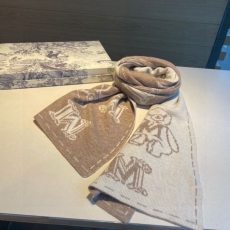 Max Mara Scarf